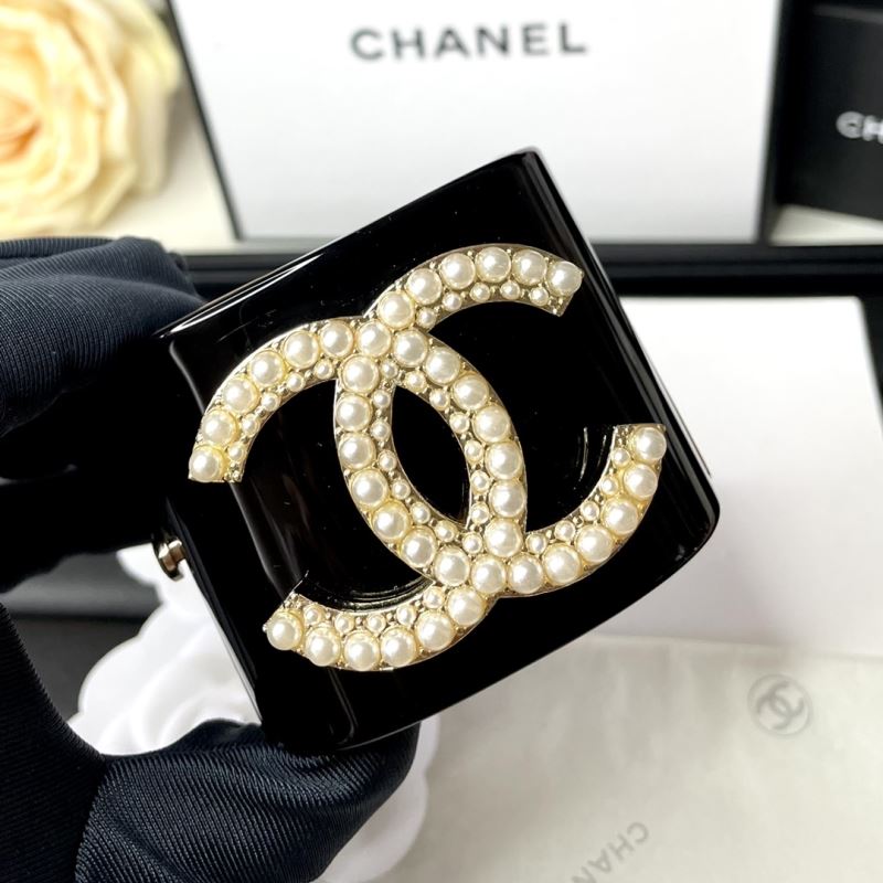 Ch*el rings